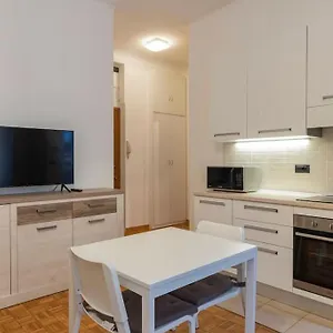 Solari 5 Guest - Posizione Ottima - Wi-fi Appartamento